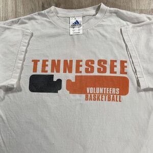 Tennessee Volunteers‎ T-Shirt Men Medium Adidas College Basketball White